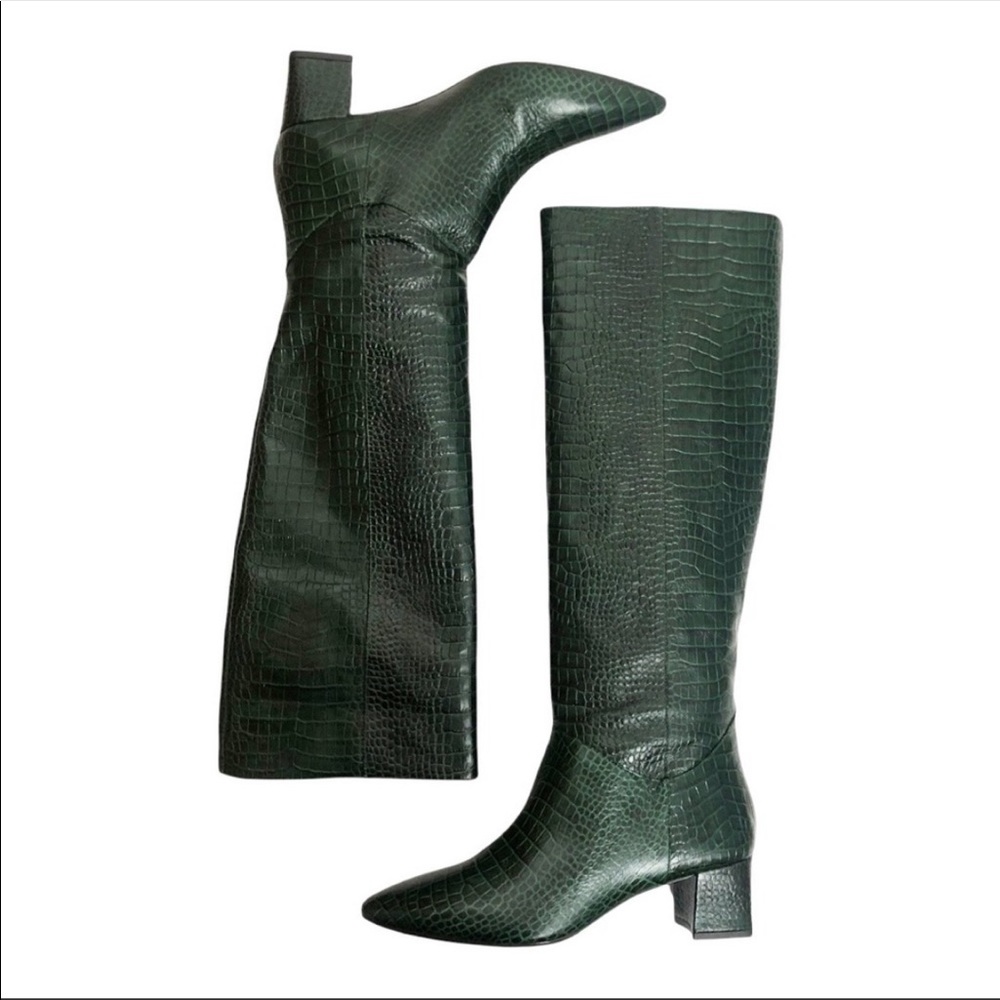 NEW! Aquatalia Palmina Crocodile Soft Croc Emboss Pull On Boots